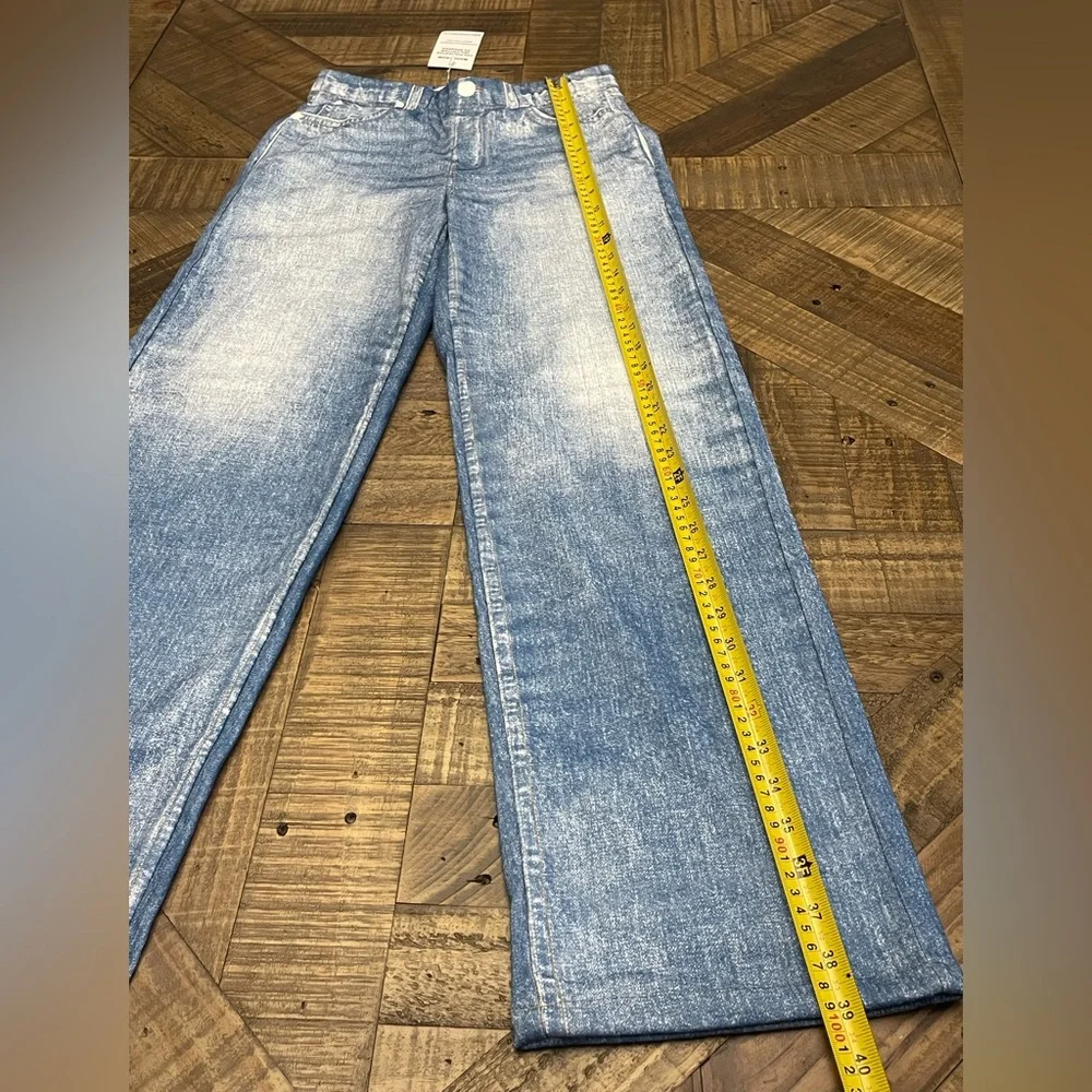 Stylish Blue Denim Women's sweatpant jeans - Picture 6 of 6